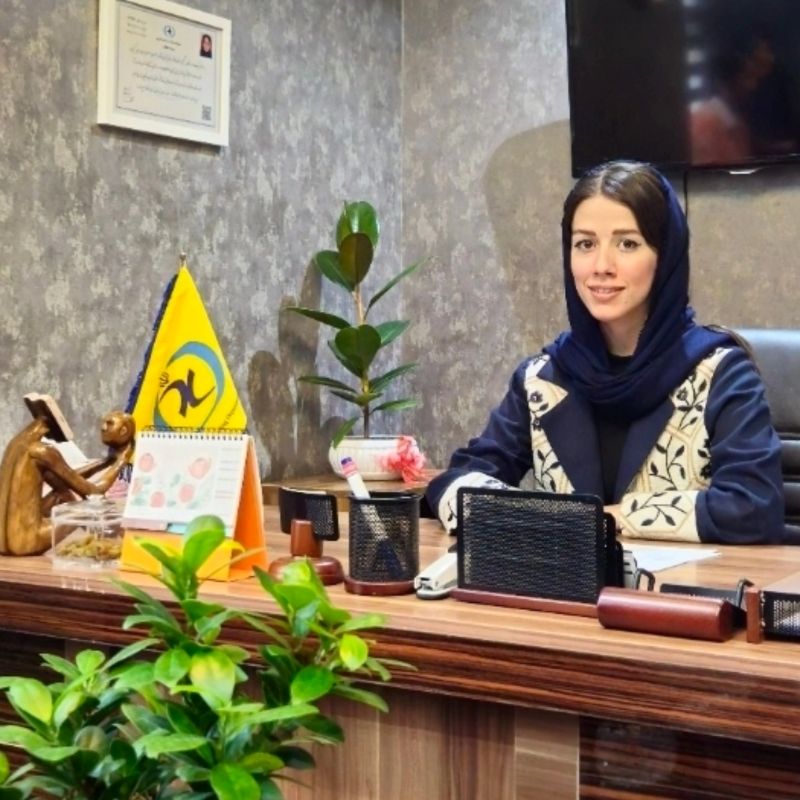 روان شناس دنیا تکلو 