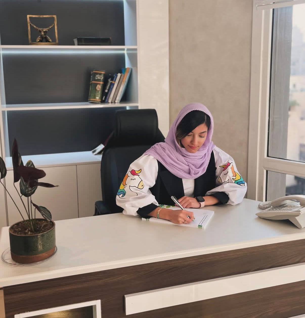 درمانگر کودک لج باز اندرزگو