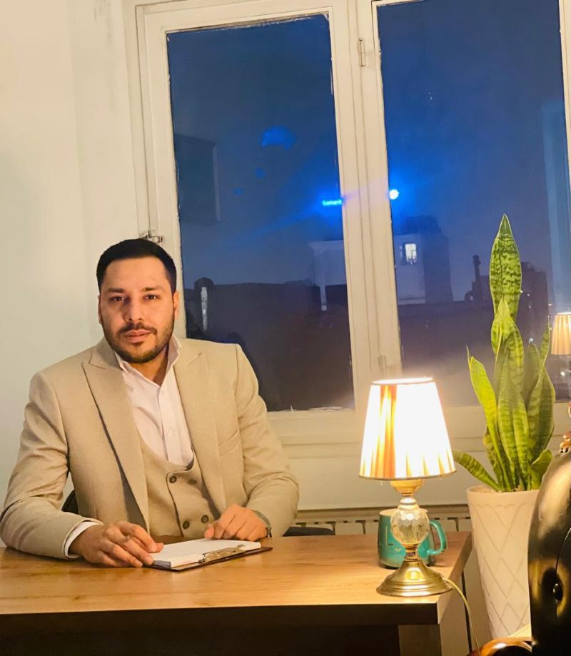 روان شناس احسان علیپور