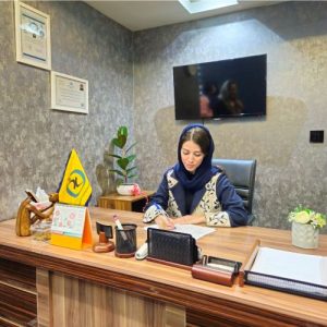 دنیا تکلو روانشناس