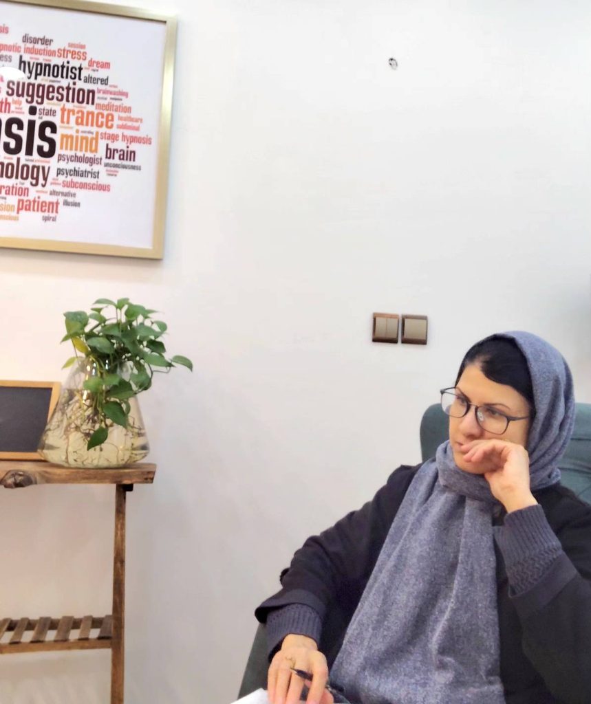 روانشناس رویا خضری پور 